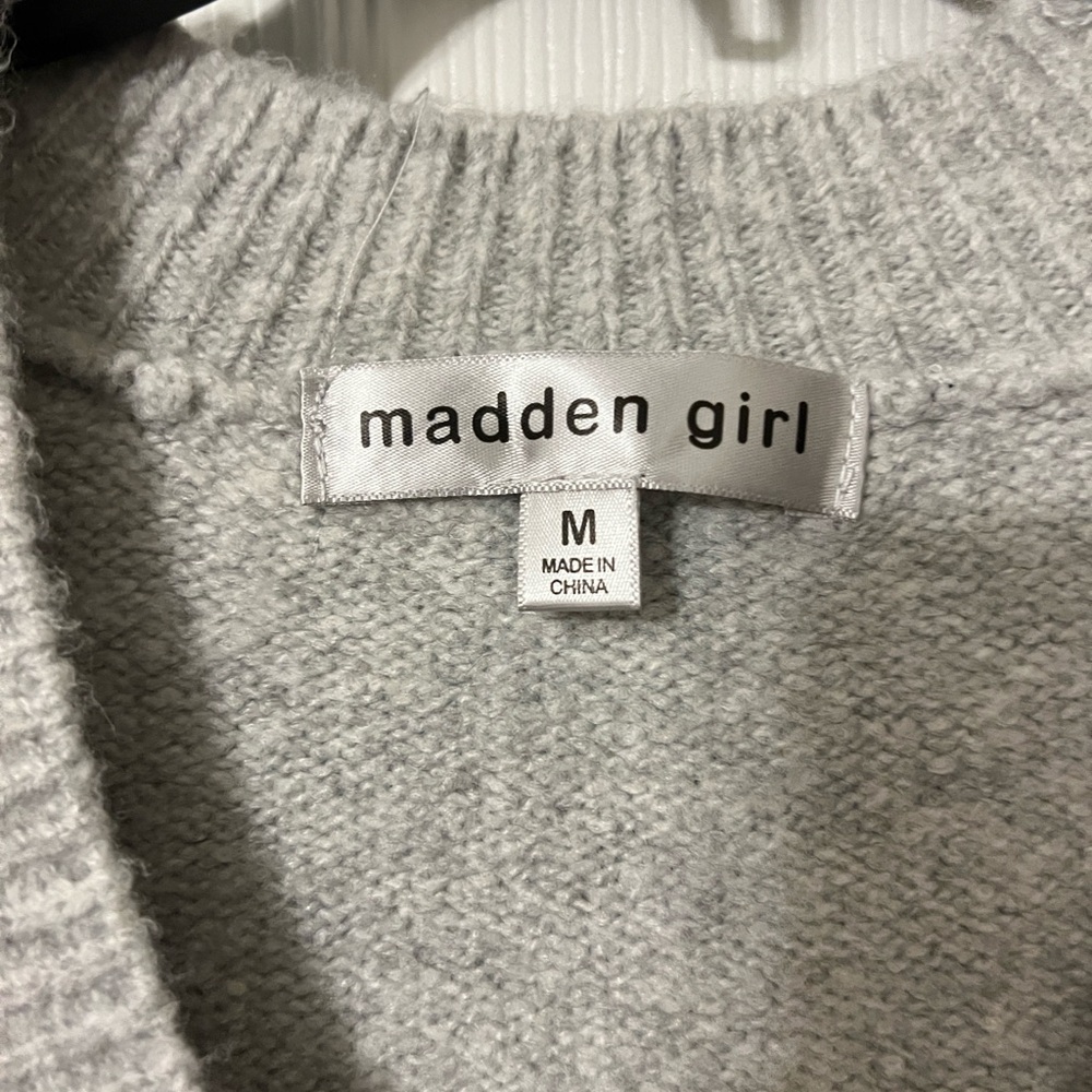 Madden Girl Scaredy Black Cat Motifs Gray V-Neck Cardigan - Picture 2 of 7